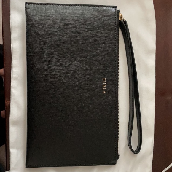 Furla Wristlet - Picture 4 of 8